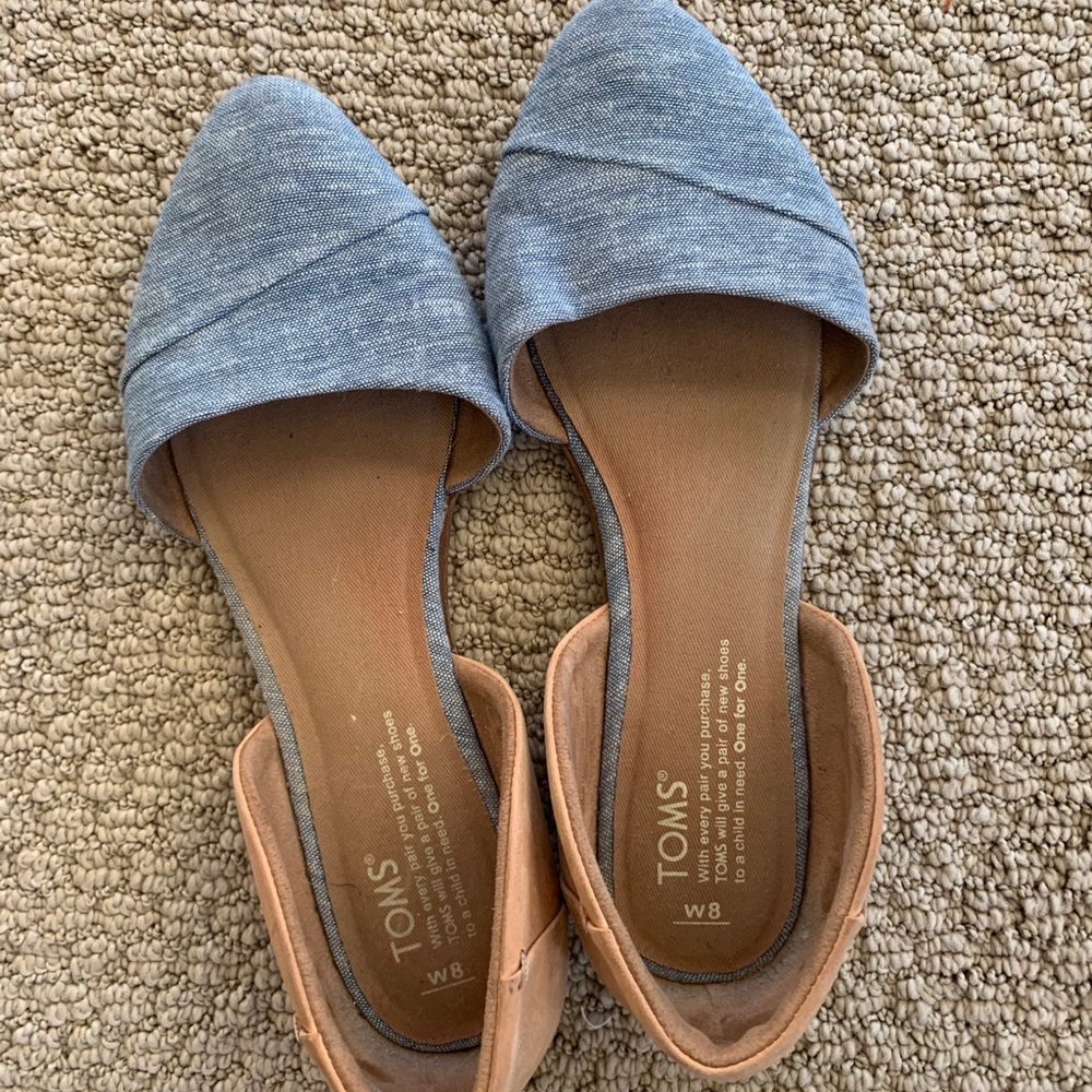 Toms Sandals Round Toe Ballet Flats